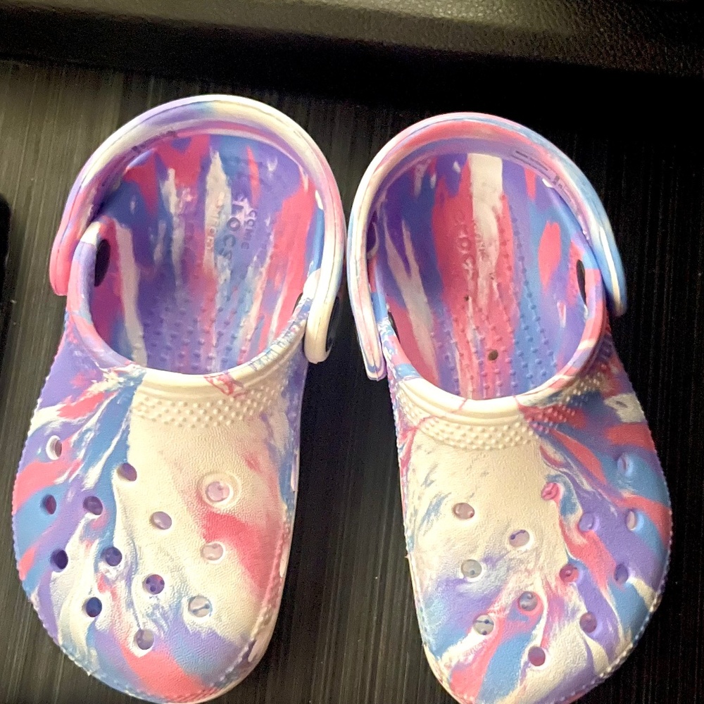 Marbled White/Pink Kids Toddler Crocs size C8